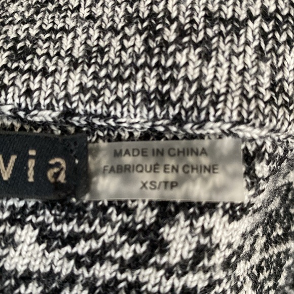 Alice + Olivia skirt from Employed collection Size XS - Picture 6 of 13